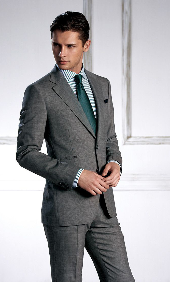 訂制西服有哪些注意事項?如何保養?